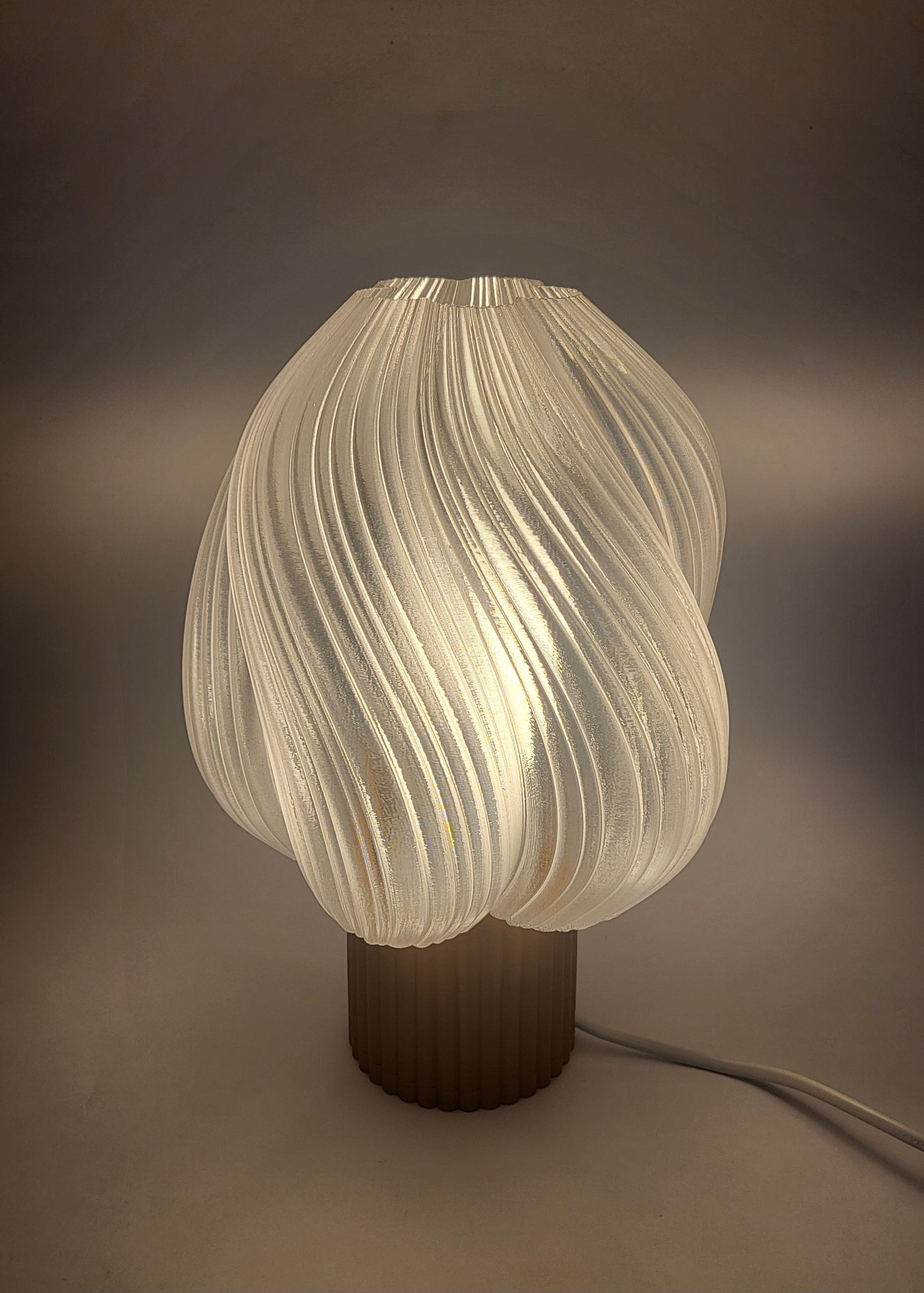 Namizna lučka Cremor